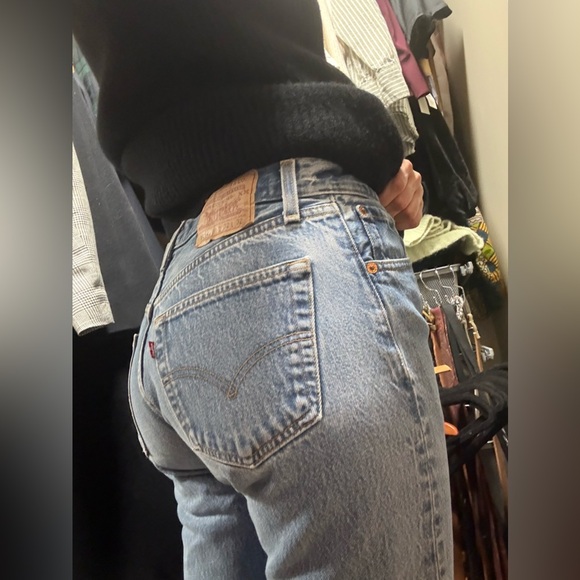 Vintage Levi’s 501xx — Made in USA tagged 32x32 - Picture 4 of 7